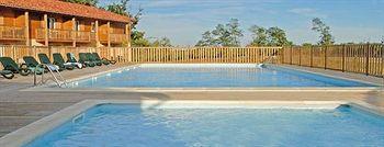 Madame Vacances - Residence Du Golf D'Armagnac Eauze Extérieur photo