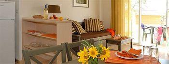 Madame Vacances - Residence Du Golf D'Armagnac Eauze Extérieur photo